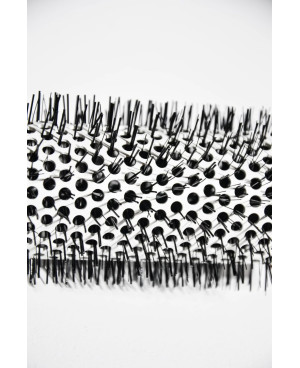 BELOSA round ceramic hairbrush 40/58
