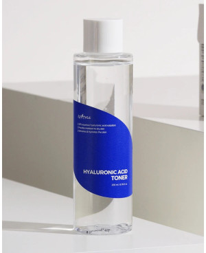 Isntree Hyaluronic acid moisturizing toner 200ml.